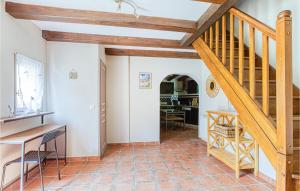 Maisons de vacances Amazing Home In Salvagnac Cajarc With Outdoor Swimming Pool, Wifi And 4 Bedrooms : photos des chambres