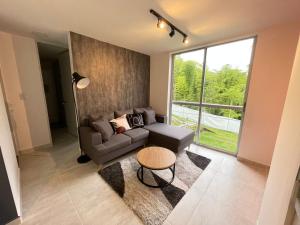 C105- Lindo y amplio apartamentos en Circasia