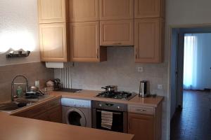 Appartements Saint Cyprien : Appartement vu sur le golf : photos des chambres