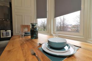 Signature - Linden House Flat 3