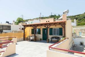 Hamezi House - Authentic Cretan Escape