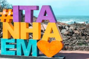 Casa com piscina (Itanhaém)