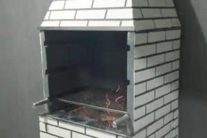 Casa com piscina (Itanhaém)