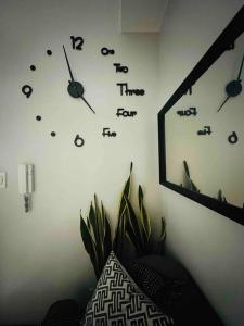 THEOS SUITE 2@TheGrassResidences