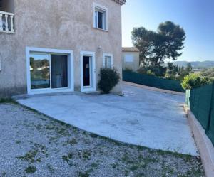 Appartements la ciotat bas de villa : photos des chambres