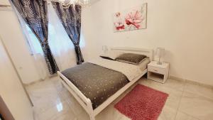 Sea view apartments in Villa Esperia