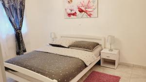 Sea view apartments in Villa Esperia