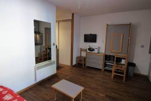 Appartements Le Bridou - Studio au coeur de Brides-les-bains : photos des chambres