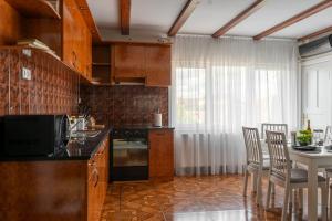 MooToo Central Flat One