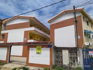 Condomínio Enseada dos Corais apto completo