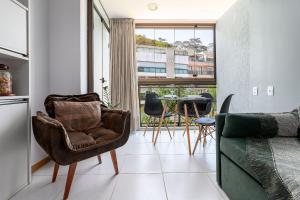 Cobertura com jacuzzi e churrasqueira no Centro de Itaipava