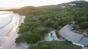 Punta Teonoste Boutique Beachfront Hotel & Restaurant