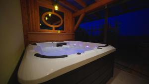 Nebesa so tudi na zemlji 