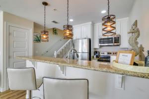 South Padre Island Condo Walk to the Beach!