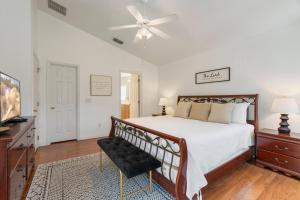 Cozy 4 Bedrooms Next to DisneyPrivate Pool