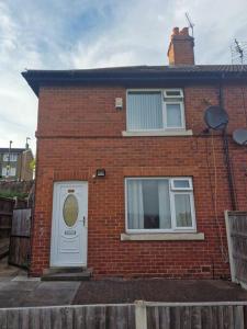 3 bed house in Dewsbury West Yorkshire