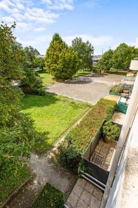 Appartements Bright apartment with balcony : Appartement