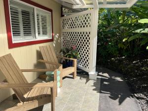 Mango Sunset Bed and Breakfast