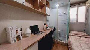 Phòng Đơn Có Phòng Tắm Riêng (Single Room with Private Bathroom)