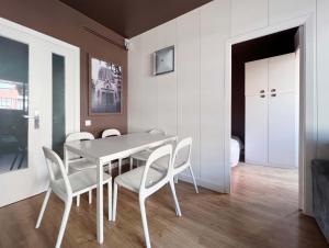 Stay U-nique Apartment Parallel