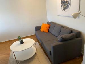 Kotimaailma - 2MH asunto lähellä malmin palveluita