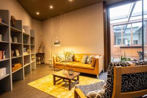 Appartements SWIMCASALILLE Loft piscine interieure 10 mn gares : photos des chambres