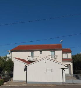 Apartments near the sea Fantina