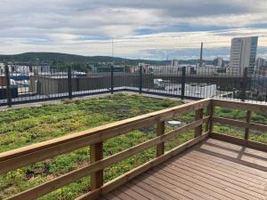 Best location studio in town right next to the train station and free parking Kotimaailma Apartments