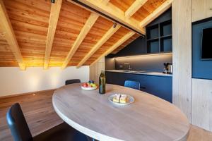 Huetterhof Apartement Summer