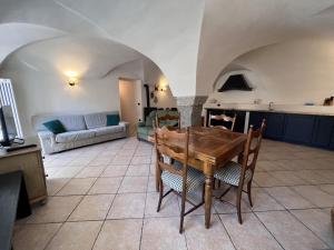 Trilocale Giustino Vadaione