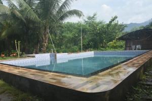 Shrushtiban farms - 3hvězdičkové hotely ve městě Dhamni