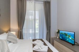 Baan Mai Khao by Villacarte