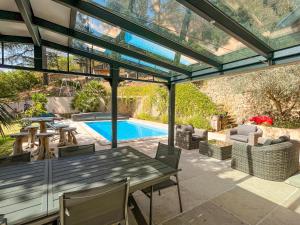 gite au chat bûcheron