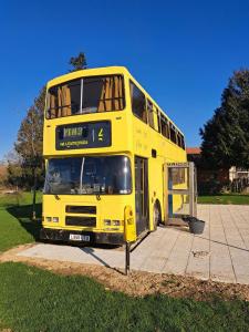 Maisons de vacances The Big Yellow Bus : photos des chambres