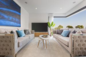 Luxury SeaView 3 bedroom apartment - along Golf course of Finca Cortesin