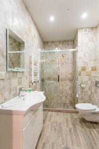 Central Comfort Place