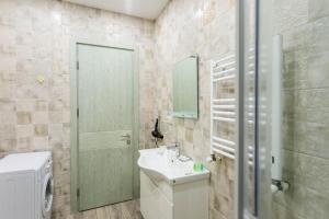 Central Comfort Place