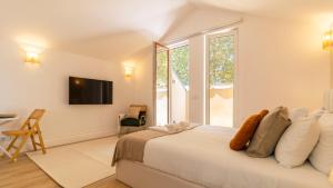 Urban House Marquês by LovelyStay