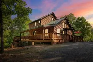 Hot Tub - Fire Pit - Pool Table - Pet Friendly - Good Times - Oak Hill