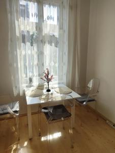 Beach 1 minuta,by Grand Hotel, Sheraton, molo, Best location