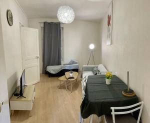 Appartements Apartment T2 Le Mans TGV Station : photos des chambres