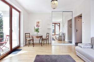 Apartment room in Horizon Forest ABCD