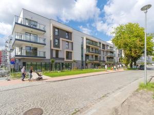 Gdansk Modern Business Apartments - Balcony, Parking - by Rentujemy