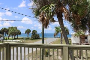Beach View Upper by Pristine Properties Vacation Rentals