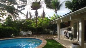 Linda casa em Ilhabela-Praia do Julião