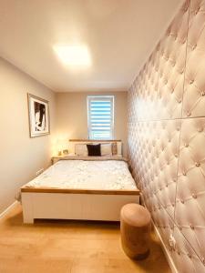DowntownApartments Carrie