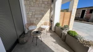 Meliana Parga Homes
