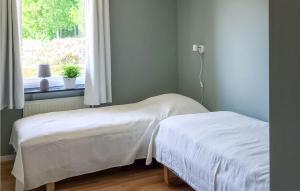 Awesome Home In Kvillsfors With Wifi