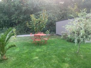 Guest house au calme à 900 M de Longchamps