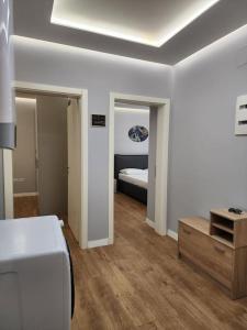 Cozy Midtown Apartment in Tirana